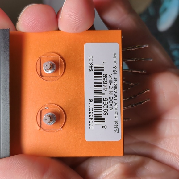 BETSEY JOHNSON BEJEWELED SKELETON WITCH HANDS EARRINGS - Picture 5 of 8